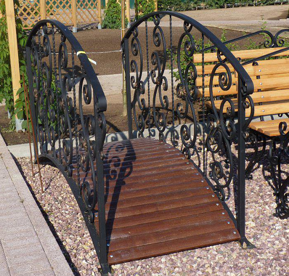 Мостик Узорный