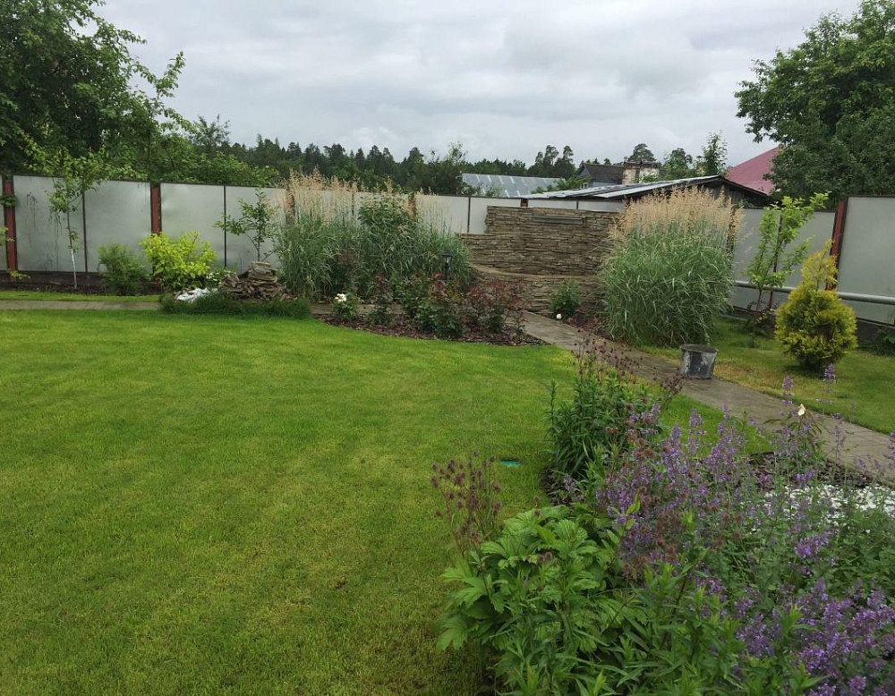 Елена Ведерникова – проект «Европейский дворик» – садовый центр «Южный» водопад