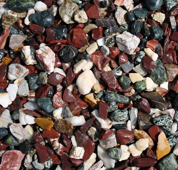 Галька речная цветная