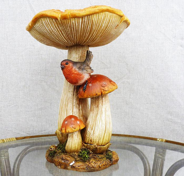 Фигурка "Грибная семья с птичкой"