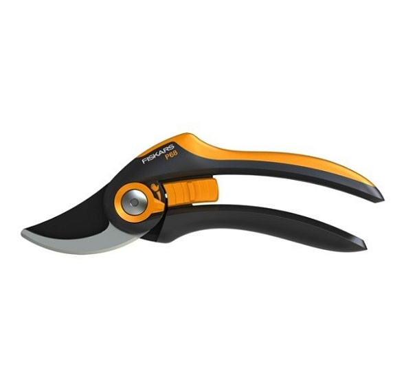 Секатор плоскостной SmartFit Fiskars 111610