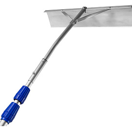 Скребок телескопический для удаления снега ТРУПЕР 33901