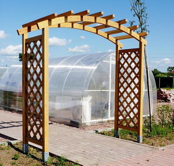 Арка из дерева 1,8 м