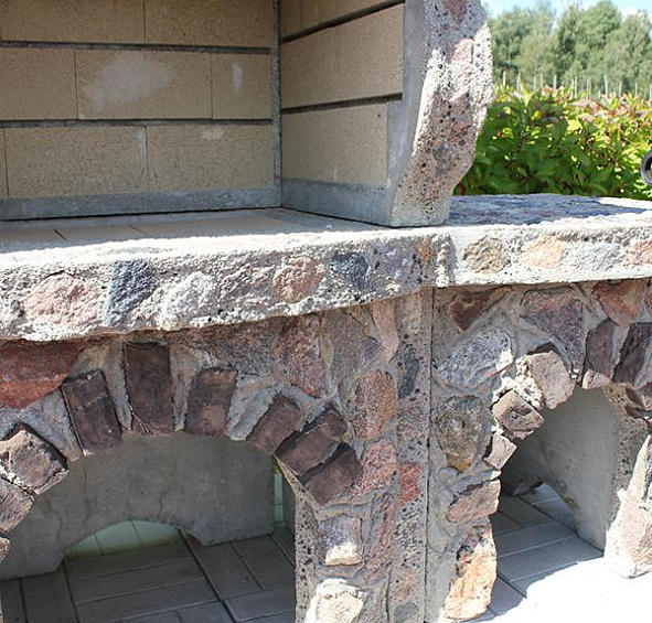 Печь барбекю большая