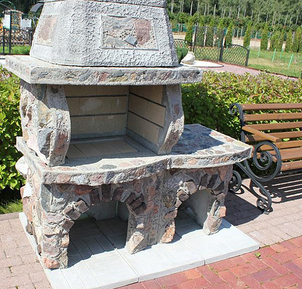 Печь барбекю большая